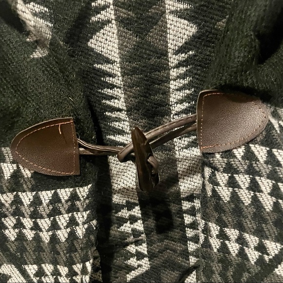 2 for $30 ⭐️Aztec dark navy poncho OS - Picture 2 of 2